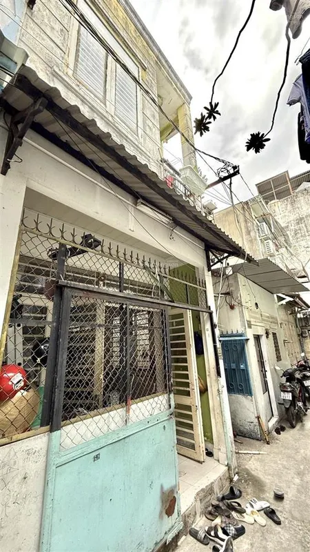 Siêu to siêu rẻ nguyễn sơn 67tr/m2 8x9,5m xây chdv biệt thự hiện trạng 4pt và chủ ở