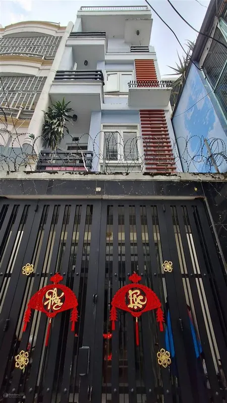 Tô hiến thành quận 10 51m2 5 tầng nở hậu 8 tỷ tl