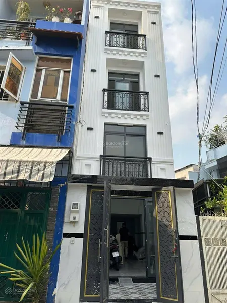 Chdv 10 phòng mới, full nt doanh thu 60tr/tháng, hẻm 8m, gần chợ bà chiểu