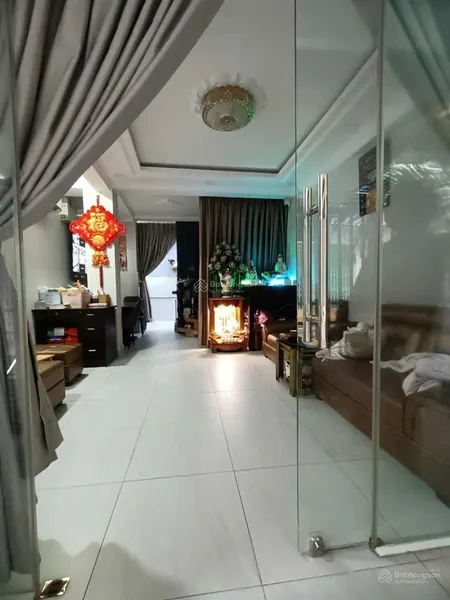 Giá hot trong tháng! nhà 2 tấm hẻm 3m ông ích khiêm. dt (3,8x14)m giá 5,7 tỷ (tl)