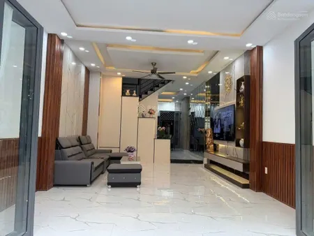 Bán nhà riêng 75m2, nhà 4 tầng, tại nguyễn thị thập, quận 7, hcm