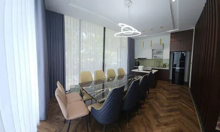 Chính chủ bán biệt thự song lập 3 phòng ngủ giá 14 tỷ có tl