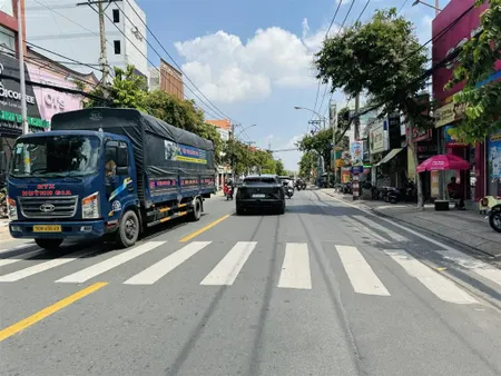 Bán nhà mặt tiền đặng văn bi thủ đức 122m2 vuông đẹp gần ga metro thu nhập 20triệu/tháng