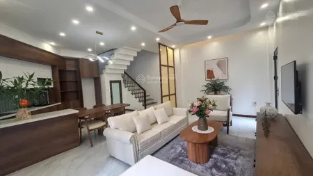 Nhà mới cóng cực đẹp thượng thanh 45m2 xách đồ về ở ngay.