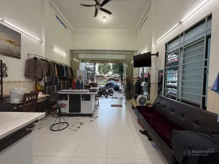 Bán nhà 3 tầng, 2 mặt tiền, đường 2/9 hải châu đà nẵng, vị trí kinh doanh siêu hót