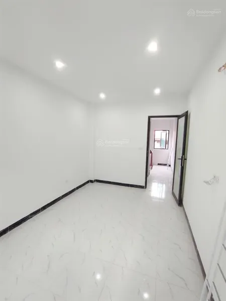 Bán nhà tả thanh oai thanh trì hà nội 5 tầng giá 5x tỷ tiện ích gần trường trạm,ub phường
