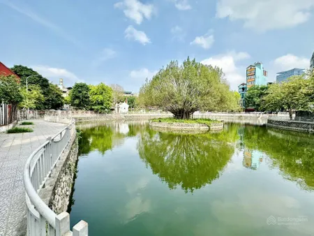 Siêu phẩm phân lô tây hồ thang máy nhập khẩu 2 mặt tiền view hồ