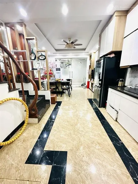 Nhỉnh 8tỷ siêu phẩm nhà mới xuân la tây hồ 35m2 x5tầng full nội thất ngõ nông ô tô gần