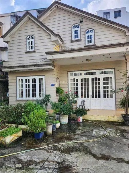 Nhà sân vườn 3 tầng + dãi trọ 23 phòng hẻm ô tô phù đổng, p8, đà lạt, 932m2 33 tỷ