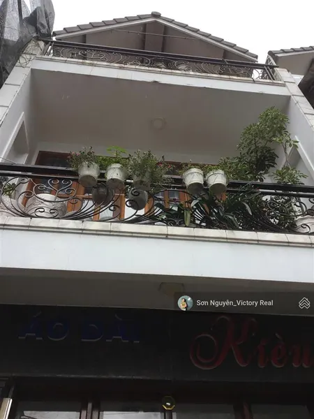 Nhà hẻm xe hơi trung tâm phan đình phùng cung đường sầm uất nhất đà lạt