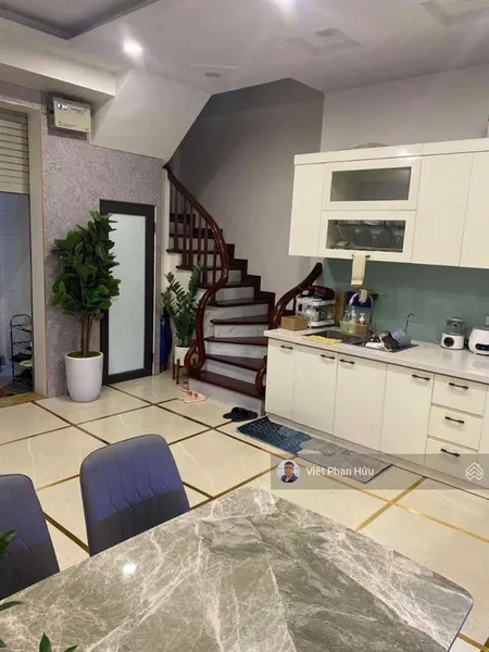 Chính chủ cần bán gấp nhà kim mã trung tâm ba đình, nhà đẹp ở ngay 35m2*5t 8,25 tỷ