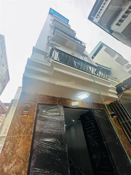 Bán nhà cầu diễn nhà mới ở ngay diện tích bạt ngàn gần ô tô 6 tầng thang máy sổ đẹp
