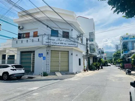 Bán nhà căn góc 2 mặt tiền phường vĩnh nguyên, nha trang, vị trí đắc địa, cách biển 500m, giá 6.5tỷ
