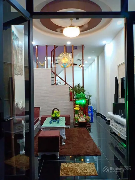 Giáp q5 q10! nhà mới đẹp 4 tấm 3/2 p16. dt (4x13)m giá 7,3 tỷ(tl)