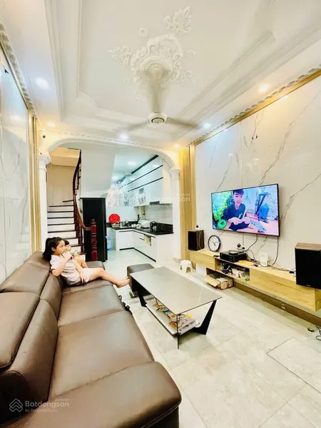 Bán nhà tôn đức thắng, ngõ nông, sát ô tô, ngõ rộng thoáng, ở sướng, tích sản bền vững, 37m2*5t