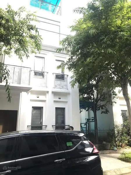 Bán biệt thự kđt the manor central park nguyễn xiển dt 160m2 5 tầng. mặt tiền 10m