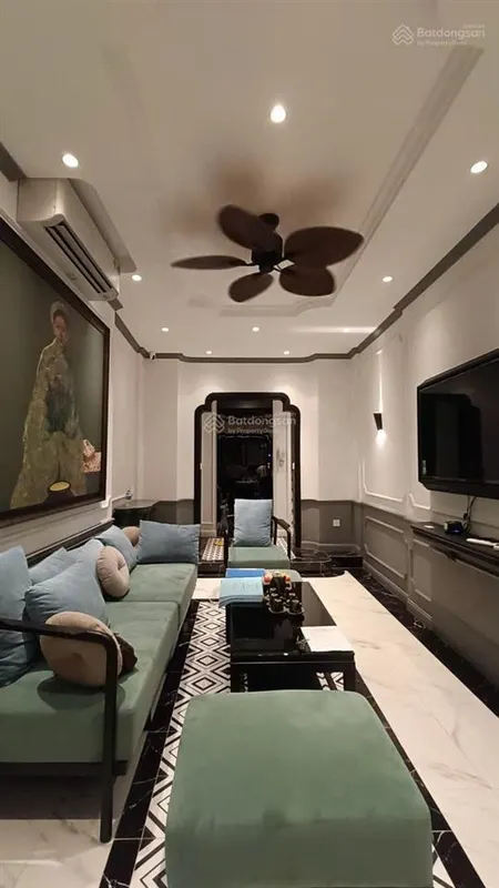 Bán căn 50m, 5 tầng siêu đẹp thịnh liệt hoàng mai