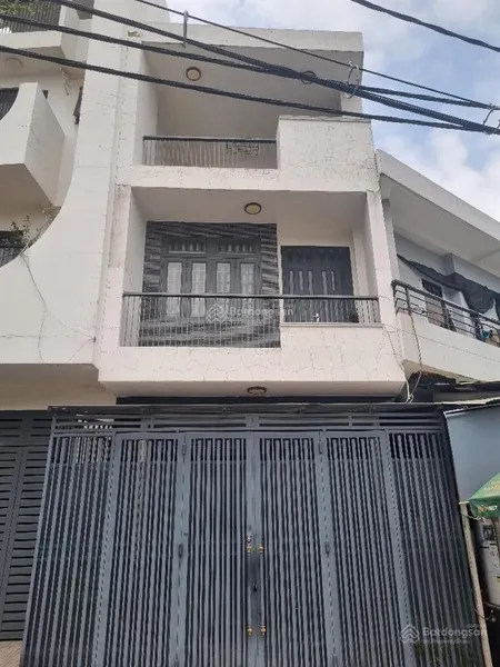 Xe hơi ngủ trong nhà hẻm nhựa xe hơi tránh thông ra đường s6 3tầng btct gò vấp lê đức thọ