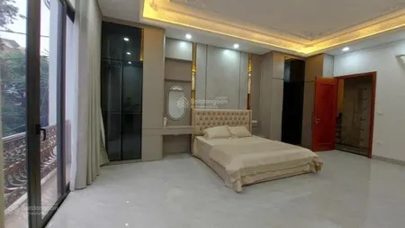 Hiếm! đẹp quá! building nhỏ đầm trấu! 7 tầng thang máy! sổ vuông hè rộng ở thích thuê 6070tr