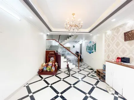 Bán nhà diện tích 63,1m2. xây 4 tầng. nội thất đầy đủ.