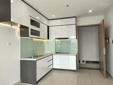 Chính chủ bán căn 2pn vinhomes grand park view hồ bơi đã có sổ giá 2.6tỷ bao thuế 0941 761 ***