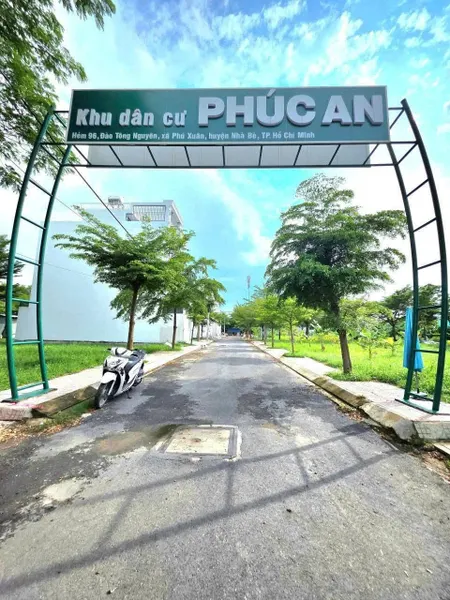 Nhà Phố Tân Cổ Điển _ Vừa Hoàn thiện _ Nữa về ở ngay _ tại Nhà Bè cách Q7 chỉ 2km.