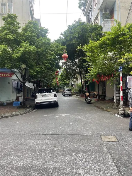Bán đất la khê gần tố hữu gần bể bơi ngõ rộng oto đỗ cách vài bước đầu tư hấp dẫn 52m2 hơn 7 tỷ