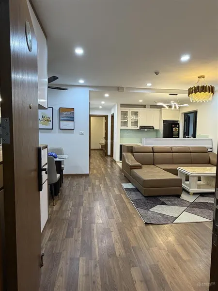 Chủ nhà cần bán căn hộ cccc 3pn2pvs căn góc đẹp tại goldmark