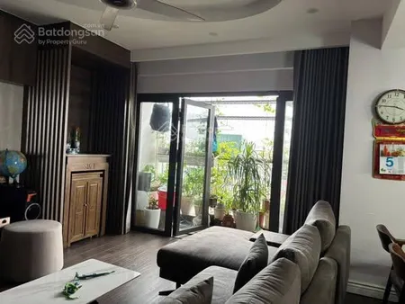 Gđ có căn 3 ngủ rose town muốn bán nhà full nội thất là nhập ngoại, tầng trung thoáng