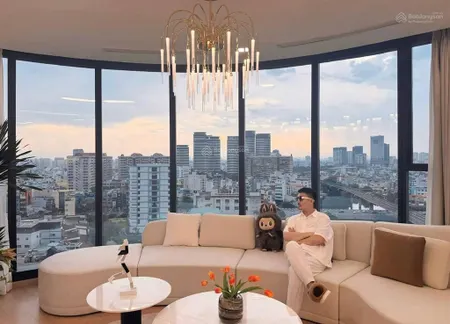 Bán căn hộ 3 phòng ngủ vinhomes golden river 21ty24ty 110m2