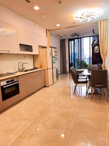 Chính chủ cần bán gấp căn 1 phòng ngủ view sông bitexco , sổ hồng vĩnh viễn giá chỉ 11 tỷ