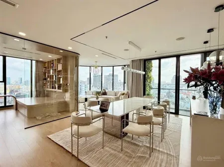 Căn hộ 3pn vòng cung view landmark đập thông sẵn sổ, 101m2 vinhomes golden river