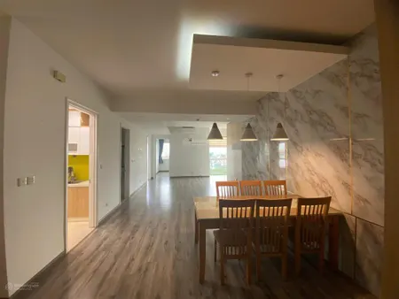 Cần bán nhanh căn hộ tòa e5 ciputra hà nội . 0972 362 ***