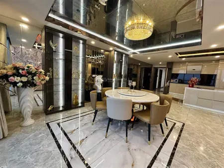 Gấp lắm bán căn 127,7m2 134m2, 171m2,266m2 toà mandarin hoàng minh giám ban công nam tầng đẹp