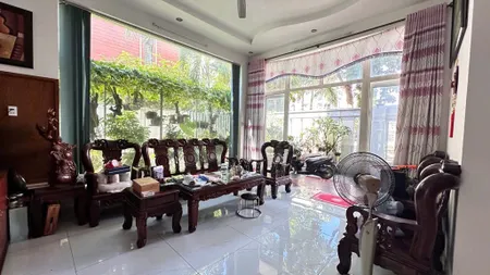 CẦN BÁN  BIỆT THỰ 4 TẦNG ĐIỆN TÍCH  240M2 KHU DÂN CƯ PHÚ NHUẬN P THỚI AN QUẬN 12