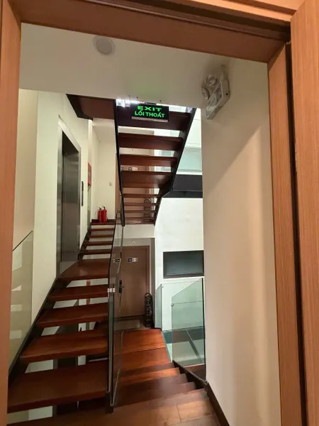 BÁN TOÀ CĂN HỘ DỊCH VỤ NGÕ 29 NGUYỄN THỊ ĐỊNH NHÀ SỐ 5 DIỆN TÍCH 80M2 X 7 TẦNG 11 PHÒNG