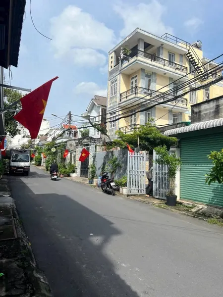 BÁN ĐẤT MẶY TIỀN ĐƯỜNG SỐ 8, LINH CHIỂU - 155m2 - GIÁ 18 TỶ TL