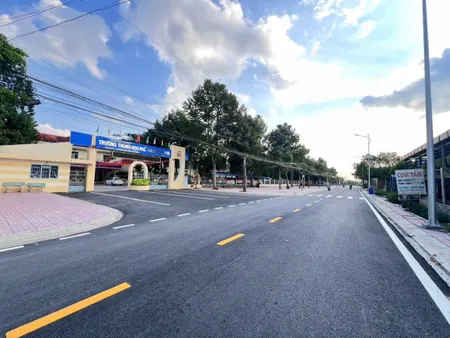 ĐẤT THỔ CƯ THỊ TRẤN ĐỨC HÒA TỈNH LONG AN (củ)