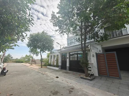 Bán biệt thự Phước Sơn phường 11 - 260m2 - 16 tỷ