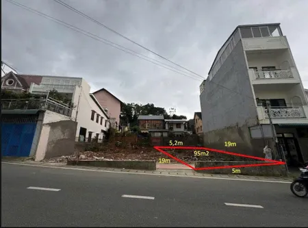 Cần  bán gấp lô Đất Đẹp Vuông Vắn mặt tiền đường Trần Nhật Duật - P. Cam Ly - trung tâm Tp.Đà Lạt giá rẻ