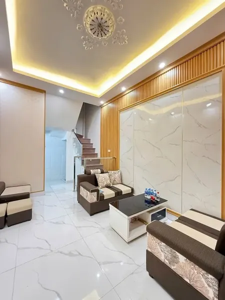 Bán nhà Tây Sơn - Đống Đa chỉ hơn 7 Tỷ –  Vị Trí Trung Tâm, Ngõ Nông, 5 Tầng 3 PN, Full Đồ