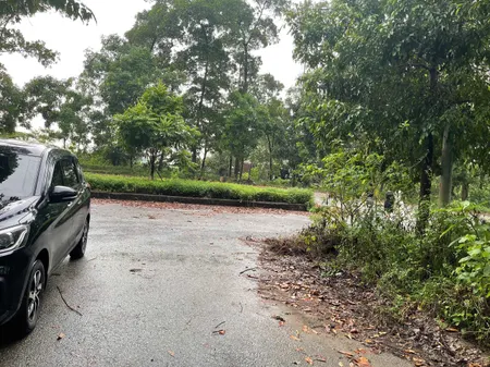 Bán đất lô góc 200m² view hồ tại khu TĐC Đại Học Quốc Gia. Sổ đỏ pháp lý rõ ràng