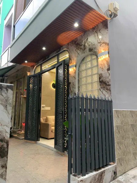 BÁN NHÀ MỚI ĐẸP QUẬN 6 GIÁP QUẬN 5 QUẬN 11 - 4x11 - 2TẦNG BTCT - HẺM XE HƠI