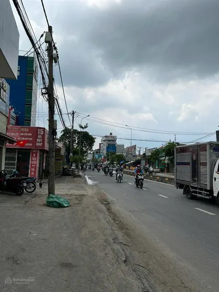 1000m2 nhà kho 2mt trước sau hà huy giáp, f thạnh lộc, q12. giá 83 tỷ tl ít