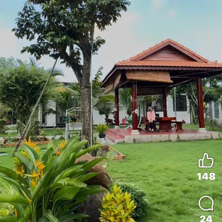 Đất làm nhà vườn hoặc kho bãi nhà xưởng