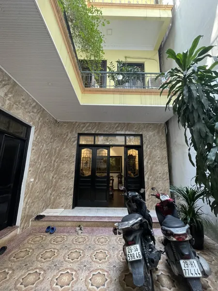 Siêu hiếm, bán nhà phố Trích Sài, sát Hồ Tây, 90m², nhỉnh 20 tỷ