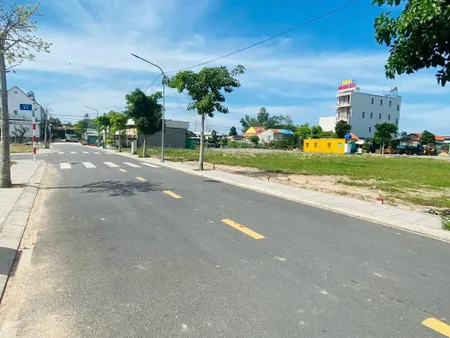 Cơ hội vàng, chỉ với 800tr sở hữu ngay nền đất nằm sát Sân Bay Quốc Tế Long Thành, Sổ Hồng Riêng từng nền.