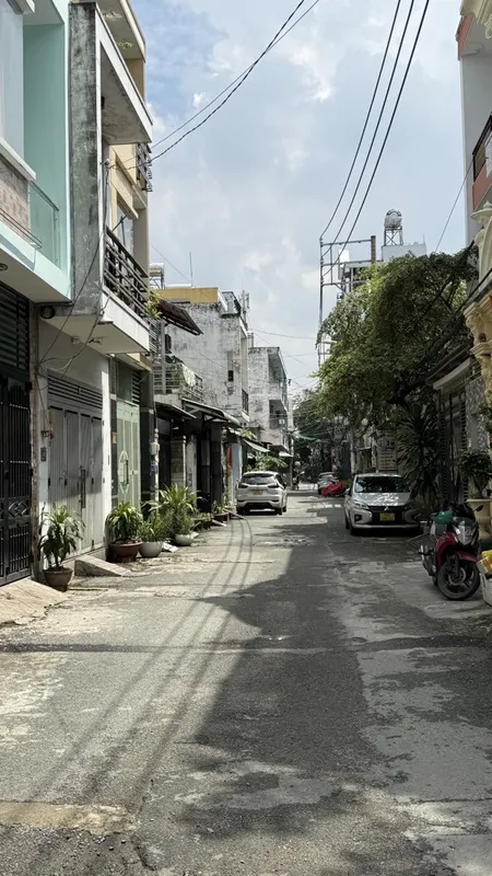 Bán nhà 3 TẦNG HXH Đ số 8 BÌNH TÂN