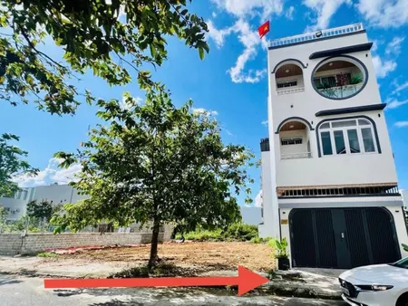 Bán đất 10x20m Đường Hoà Phú 26, Khu E Kim Long - Giá 14,7 Tỷ
