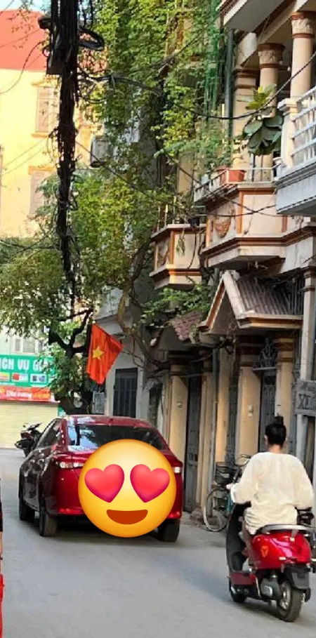 Diện tích rông ,ở sướng ,ô tô đỗ cửa